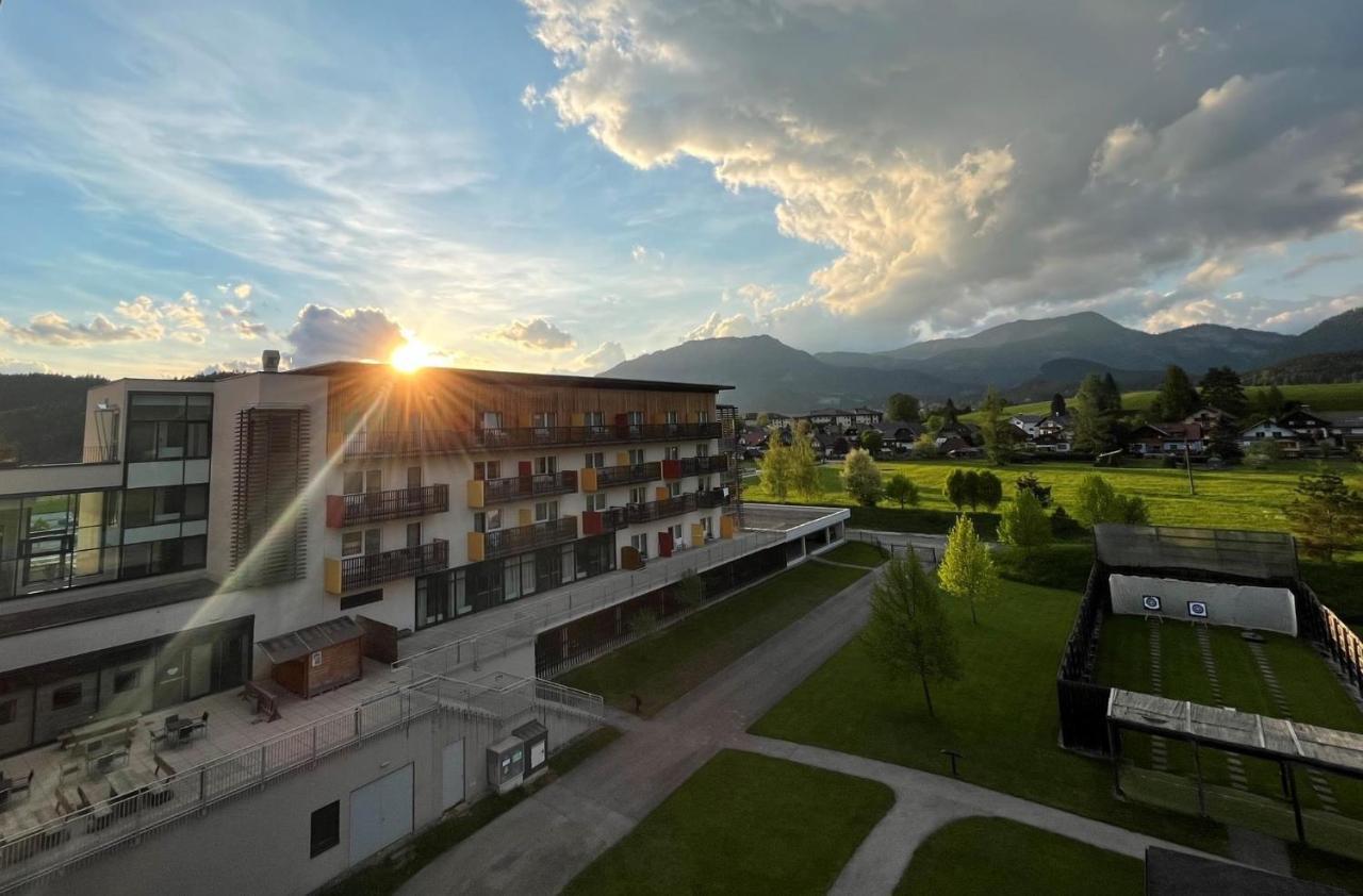 Aldiana Club Salzkammergut Und Grimmingtherme バート・ミッテルンドルフ エクステリア 写真